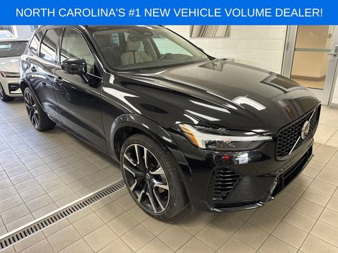 Used 2023 Volvo XC60 T8 Ultimate w/ Climate Package AWD/4WD image 1