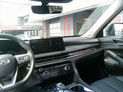 Used 2023 INFINITI QX60 Luxe w/ Performance Audio Package AWD/4WD image 24