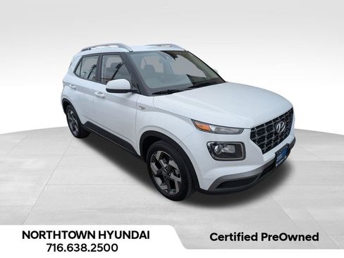 Used 2022 Hyundai Venue SEL w/ Cargo Package image 13