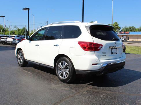 Used 2020 Nissan Pathfinder SV AWD/4WD image 7
