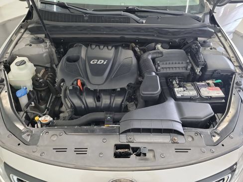 Used 2015 Kia Optima LX FWD image 23