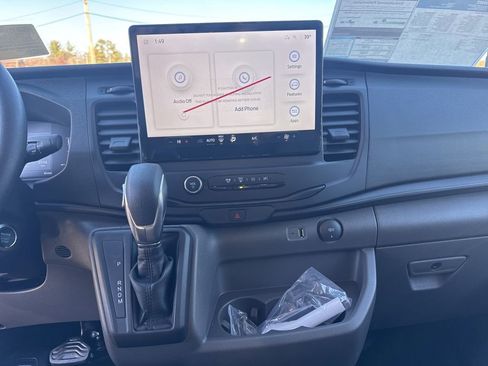 New 2026 Ford Transit 250 148 Medium Roof image 17