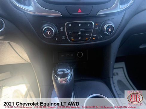 Used 2021 Chevrolet Equinox LT AWD/4WD image 16