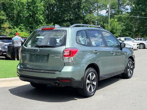 Used 2017 Subaru Forester 2.5i w/ Alloy Wheel Package AWD/4WD image 8