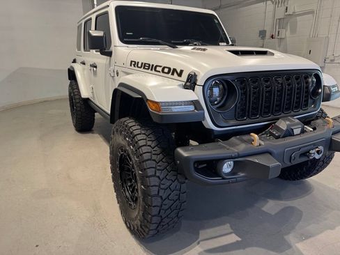 Used 2024 Jeep Wrangler Unlimited Rubicon 392 AWD/4WD image 12
