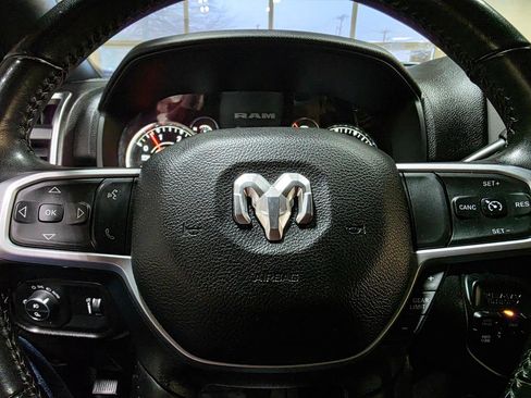 Used 2024 RAM 2500 Big Horn image 28