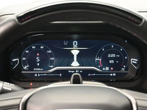 Used 2023 GMC Yukon XL Denali Ultimate AWD/4WD image 14