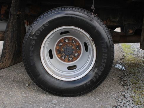 Used 2016 Ford F350 XL w/ Power Equipment Group image 7