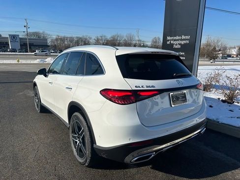Used 2026 Mercedes-Benz GLC 300 4MATIC image 3