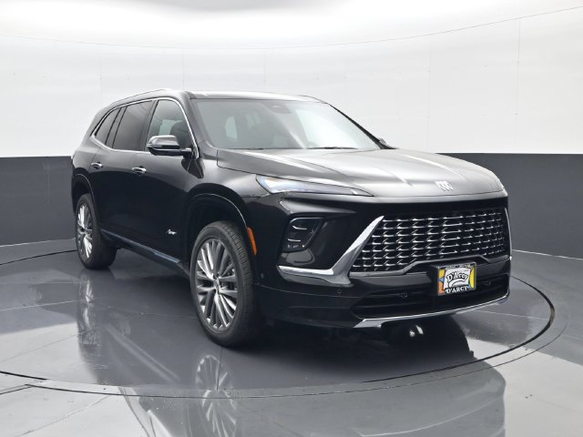 Used 2026 Buick Enclave Avenir w/ Super Cruise Package AWD/4WD image 3