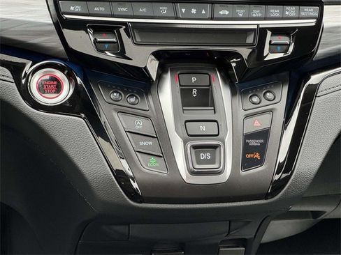 Certified 2025 Honda Odyssey Elite image 20