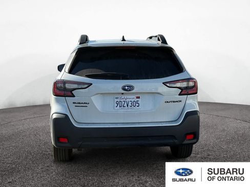 Used 2023 Subaru Outback Onyx Edition image 4
