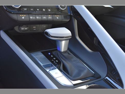 New 2026 Hyundai Elantra Limited FWD image 27