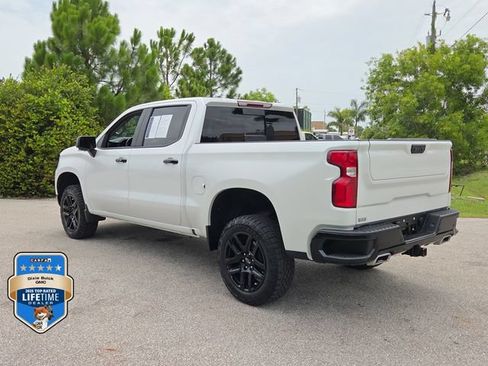Used 2022 Chevrolet Silverado 1500 LT Trail Boss w/ Convenience Package II AWD/4WD image 3