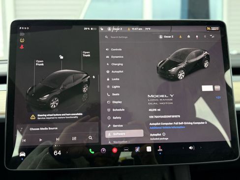 Used 2022 Tesla Model Y Long Range AWD/4WD image 54