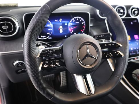 Used 2026 Mercedes-Benz GLC 300 4MATIC image 30