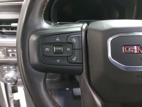 Used 2023 GMC Yukon XL AT4 AWD/4WD image 19