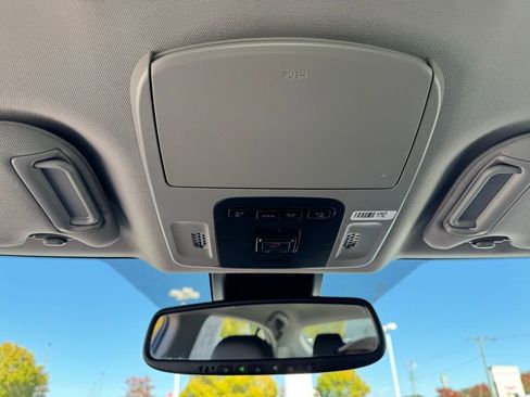 Used 2023 Toyota Camry XSE image 34