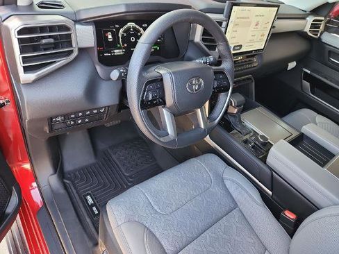 Used 2023 Toyota Sequoia Limited image 11