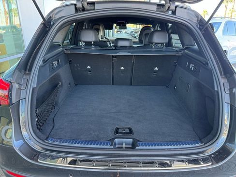 Certified 2025 Mercedes-Benz GLC 300 image 20