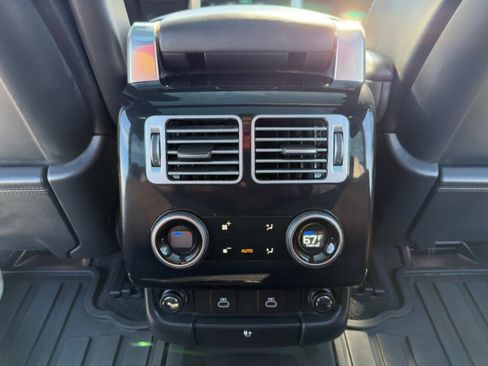 Used 2022 Land Rover Range Rover Westminster Edition image 34