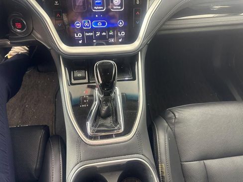 Used 2020 Subaru Outback Limited AWD/4WD image 23