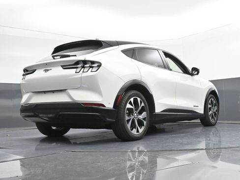 Used 2023 Ford Mustang Mach-E Premium image 26