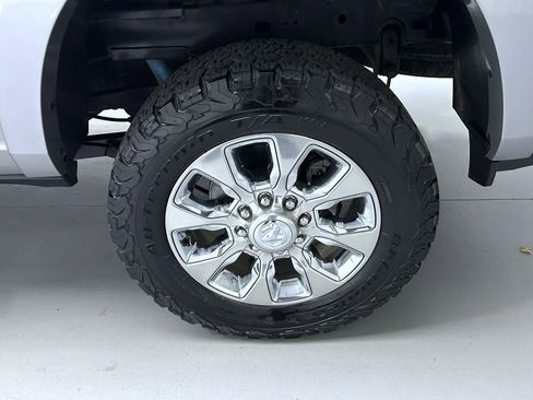 Used 2019 RAM 2500 Limited image 22