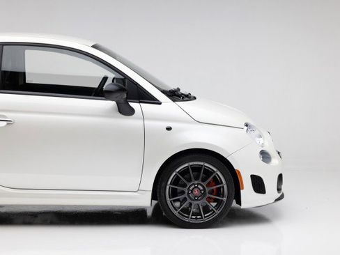 Used 2018 FIAT 500 Abarth w/ Popular Equipment Package image 23