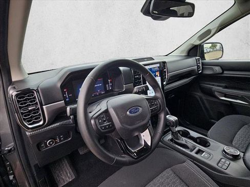 Used 2024 Ford Ranger XLT AWD/4WD image 9