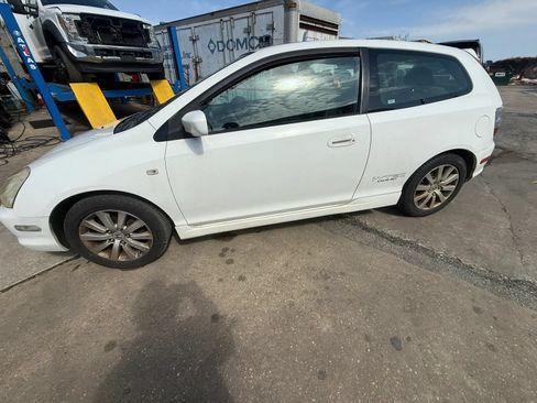 Used 2004 Honda Civic Si image 2