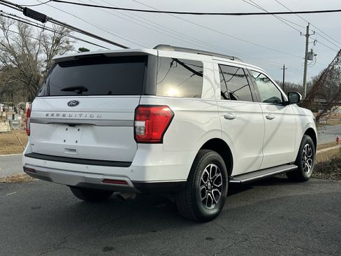 Used 2023 Ford Expedition XLT image 8