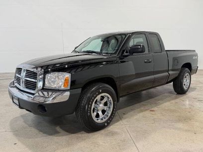 Used 2005 Dodge Dakota SLT w/ Trailer Tow Group
