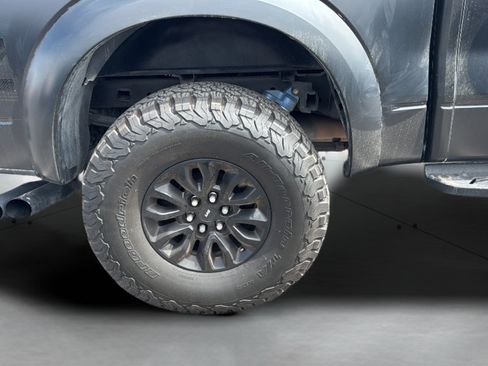 Used 2013 Ford F150 Raptor w/ Luxury Equipment Group AWD/4WD image 36