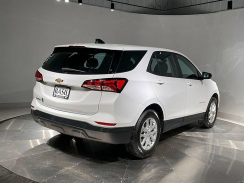Used 2023 Chevrolet Equinox LS image 11