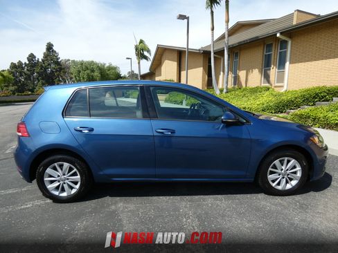 Used 2018 Volkswagen Golf S FWD image 6