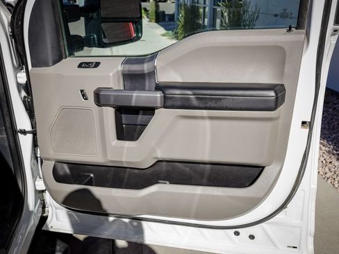 Used 2022 Ford F350 XLT AWD/4WD image 25
