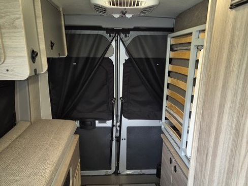 Used 2022 RAM ProMaster 3500 w/ Premium R/V Group FWD image 15