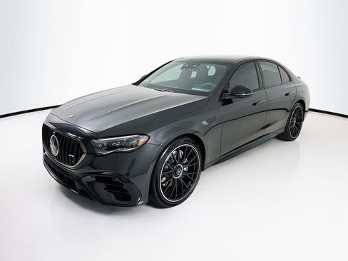 New 2026 Mercedes-Benz E 53 AMG e 4MATIC Sedan image 3