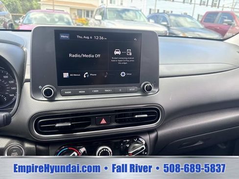Used 2023 Hyundai Kona SEL AWD/4WD image 22