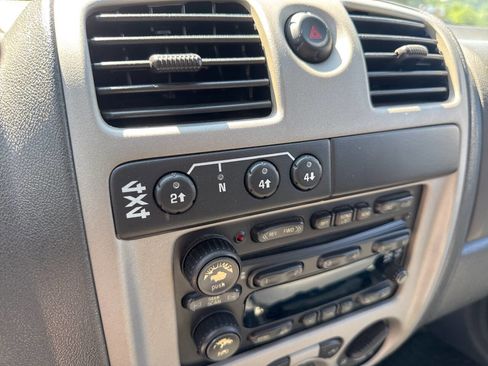 Used 2005 GMC Canyon SLE w/ Safe And Sound Package AWD/4WD image 20