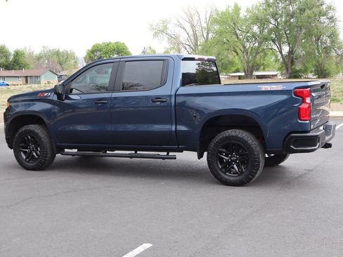 Used 2022 Chevrolet Silverado 1500 Custom Trail Boss w/ Safety Confidence Package AWD/4WD image 8