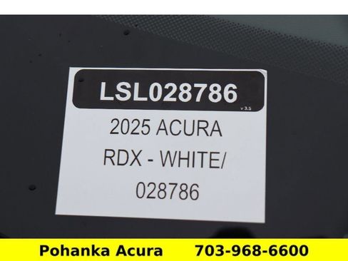 Certified 2025 Acura RDX SH-AWD w/ Technology Package image 38