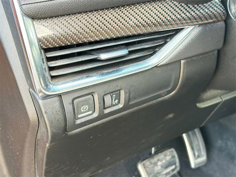 Used 2019 Cadillac XT4 Sport image 10