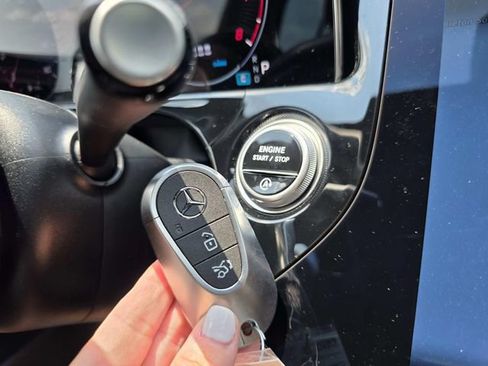 New 2027 Mercedes-Benz E 450 4MATIC Sedan image 16