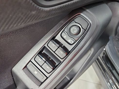 New 2026 Subaru Crosstrek 2.5i Premium AWD/4WD image 11