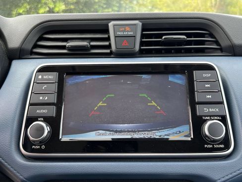 Used 2025 Nissan Versa SV FWD image 22