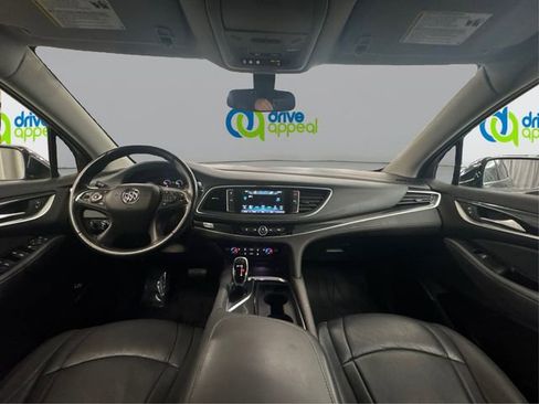 Used 2019 Buick Enclave Essence image 27