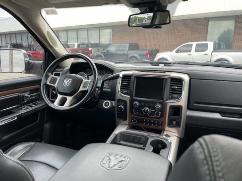 Used 2016 RAM 3500 Laramie w/ Convenience Group image 30
