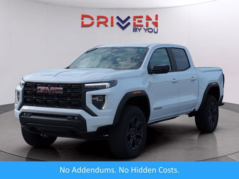 New 2025 GMC Canyon Elevation w/ Convenience Package image 1